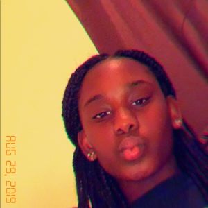 Meet your Posher, Caneisha